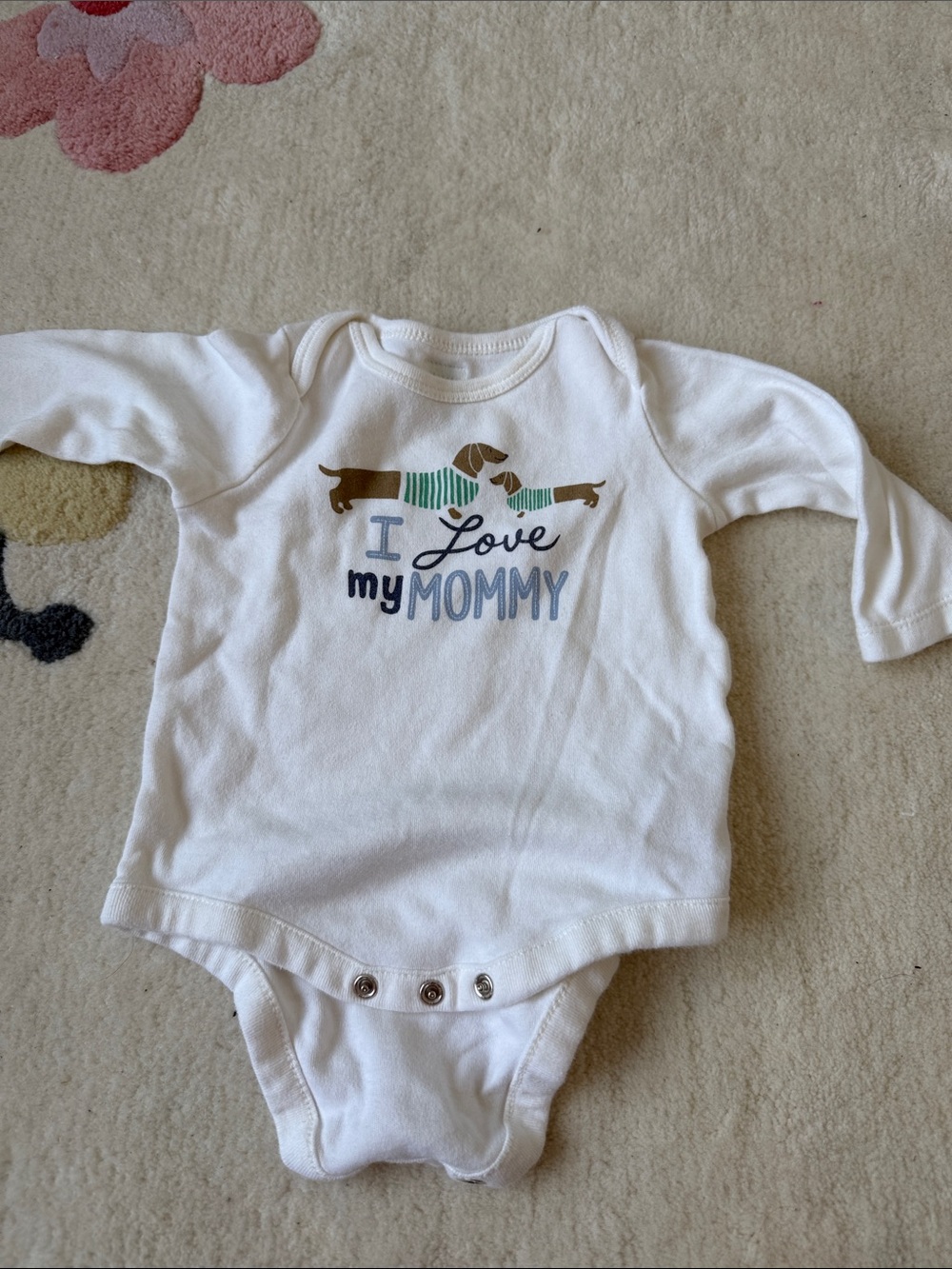 I Love My Mommy White Baby One-Piece